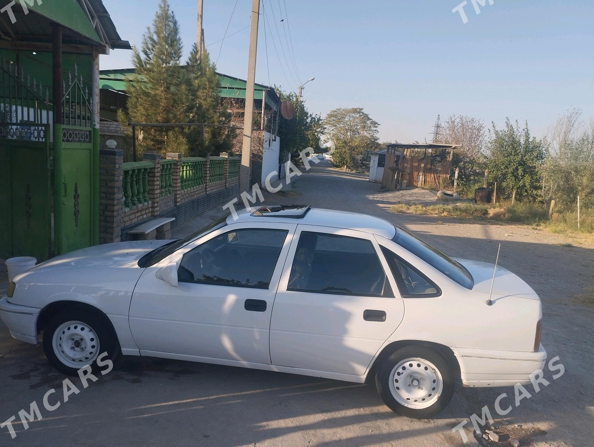 Opel Vectra 1991 - 28 000 TMT - Бахарден - img 9