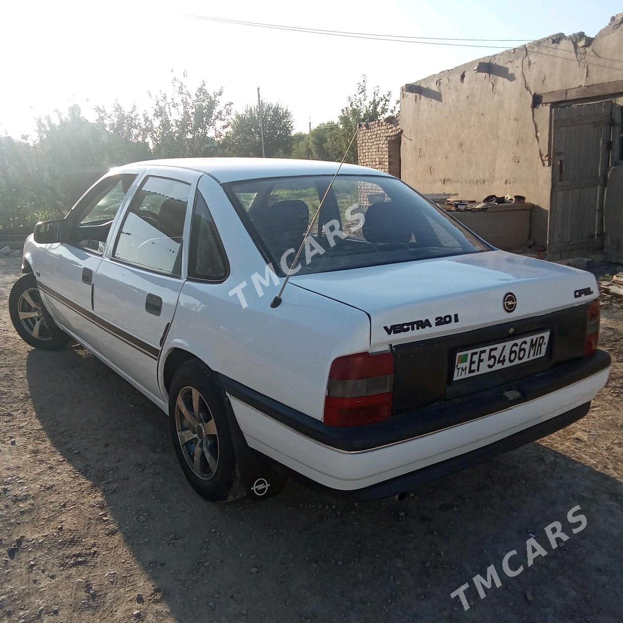 Opel Vectra 1990 - 30 000 TMT - Байрамали - img 3