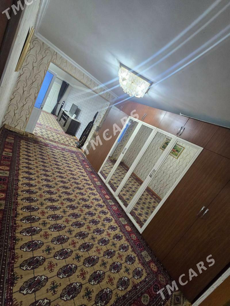 Satlyk jaý/Продаётся квартира - Türkmenabat - img 6