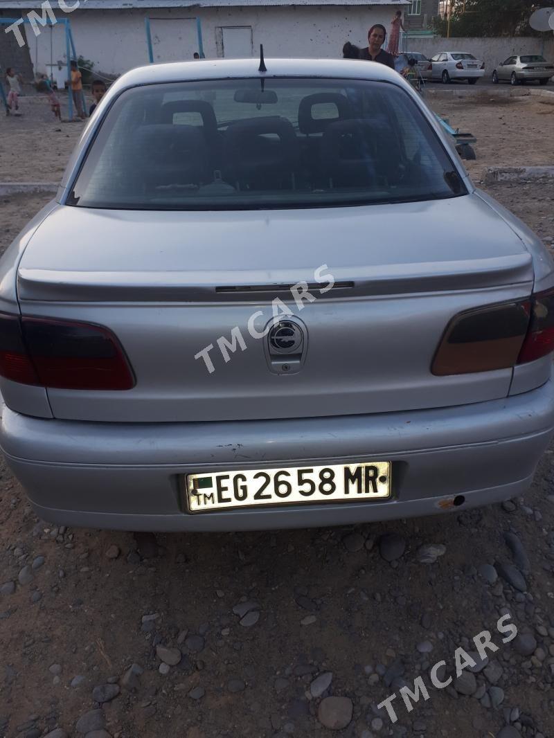 Opel Omega 1997 - 30 000 TMT - Туркменгала - img 1