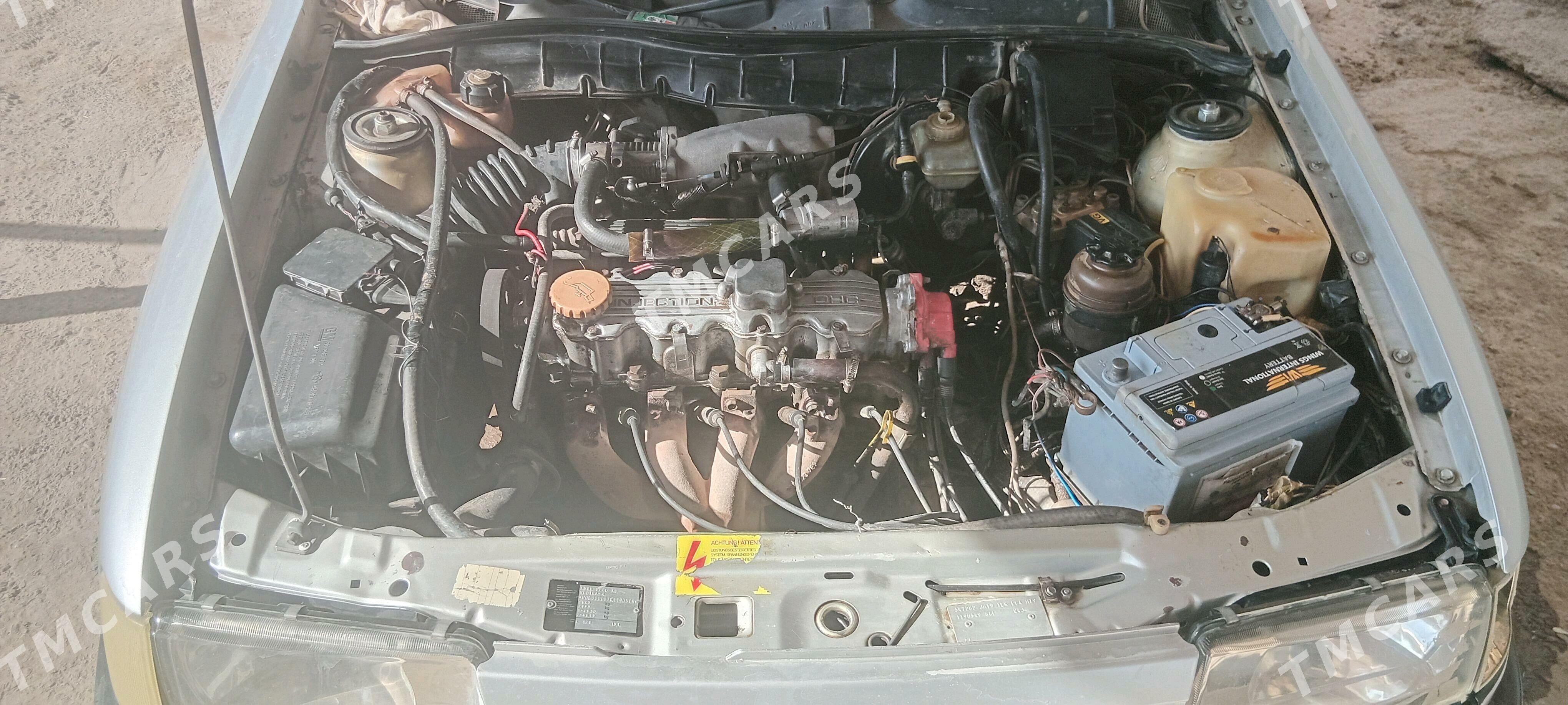 Opel Vectra 1989 - 38 000 TMT - Мургап - img 4