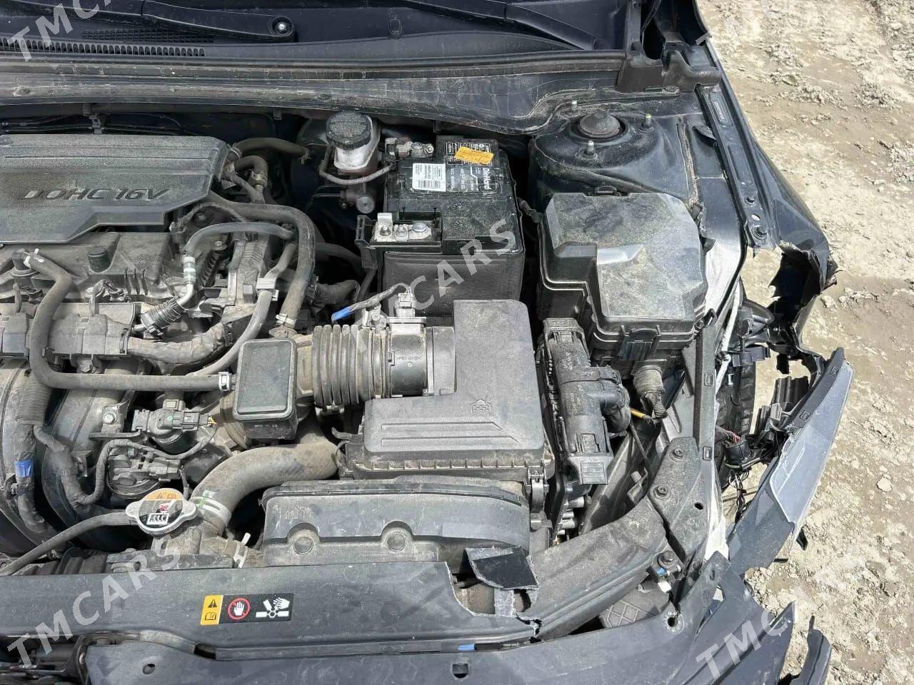 Hyundai Elantra 2021 - 220 000 TMT - Чоганлы - img 4