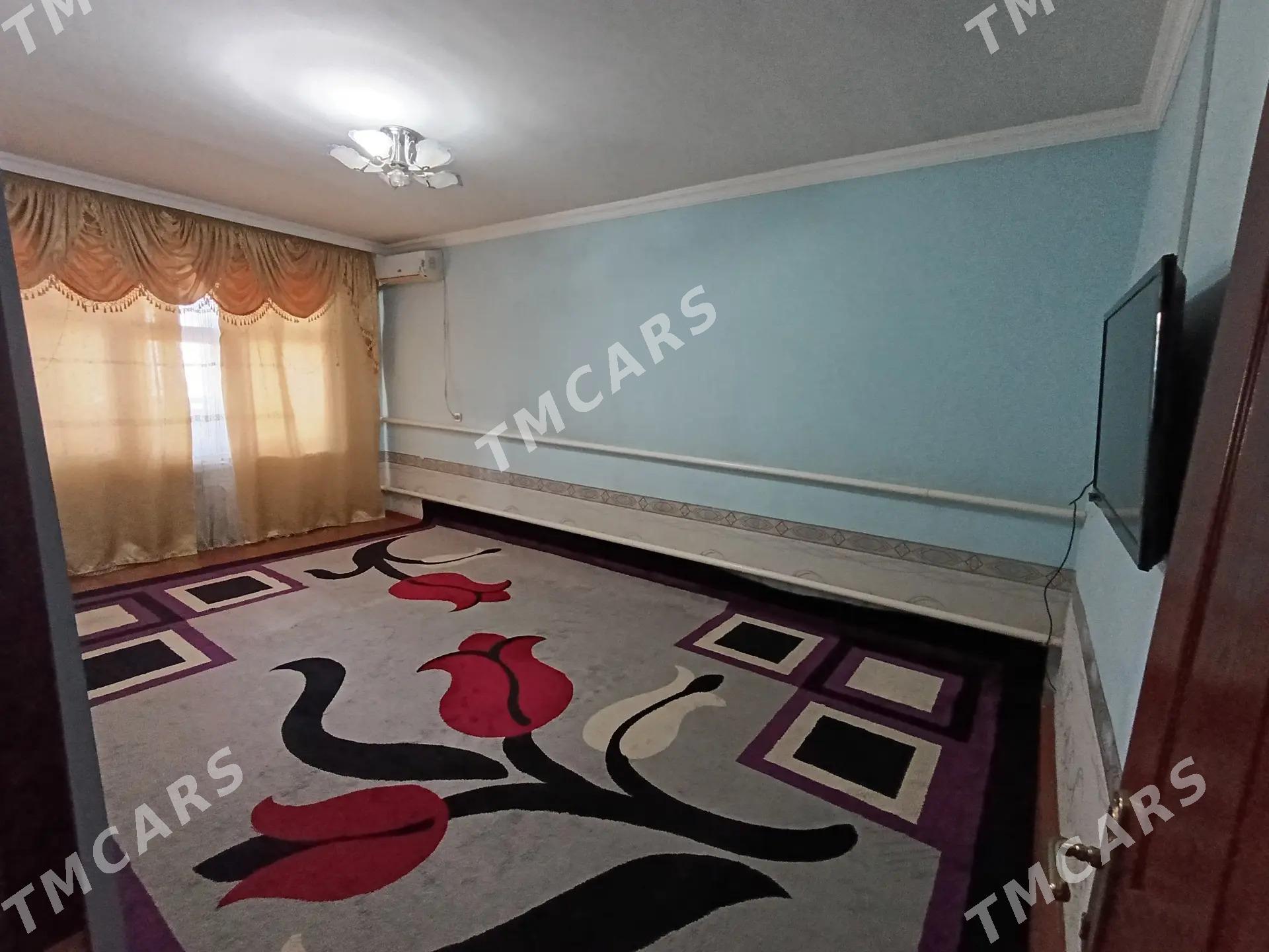 Eyesinden satlyk kwartira - Дашогуз - img 2