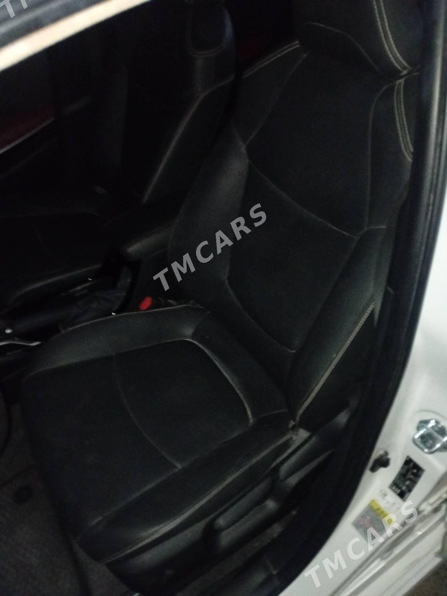 Toyota Corolla 2020 - 240 000 TMT - Ашхабад - img 4