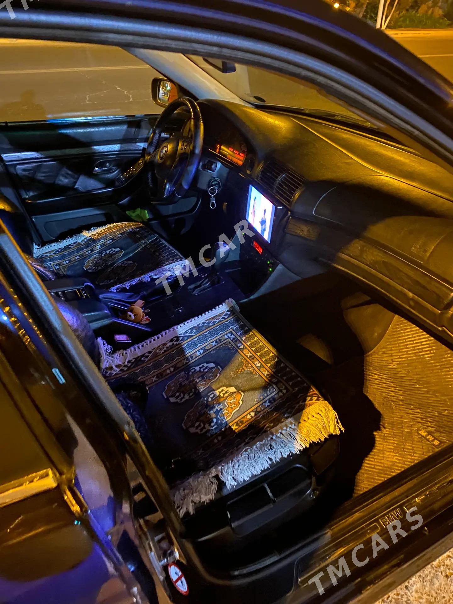 BMW 525 2000 - 120 000 TMT - Baýramaly - img 3