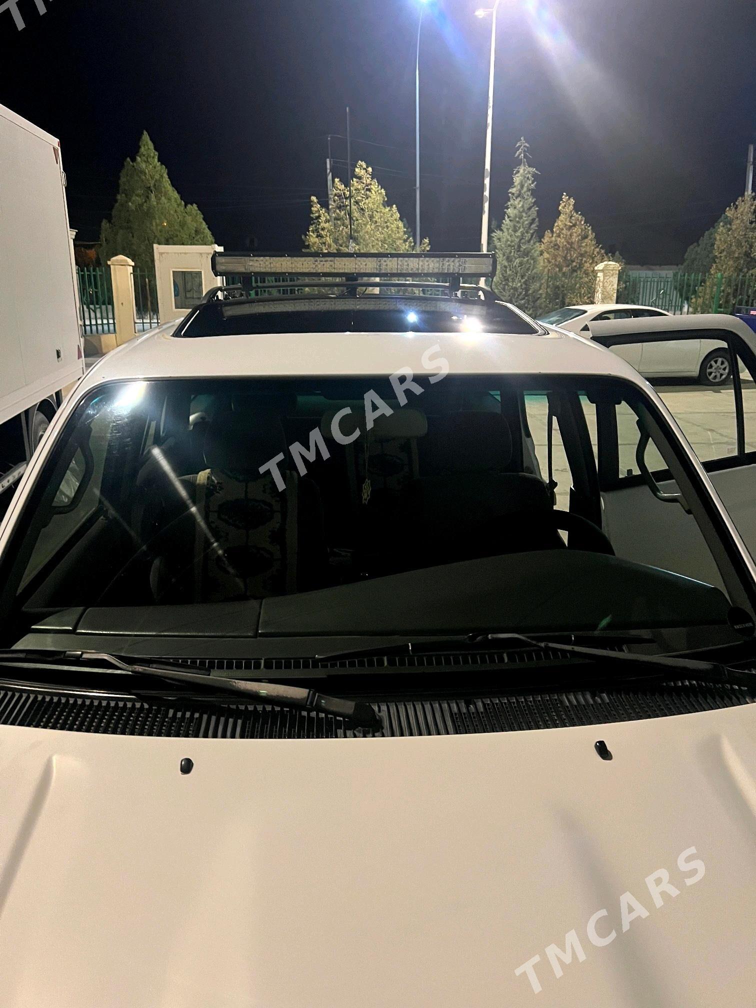 Toyota 4Runner 2002 - 150 000 TMT - Gökdepe - img 7