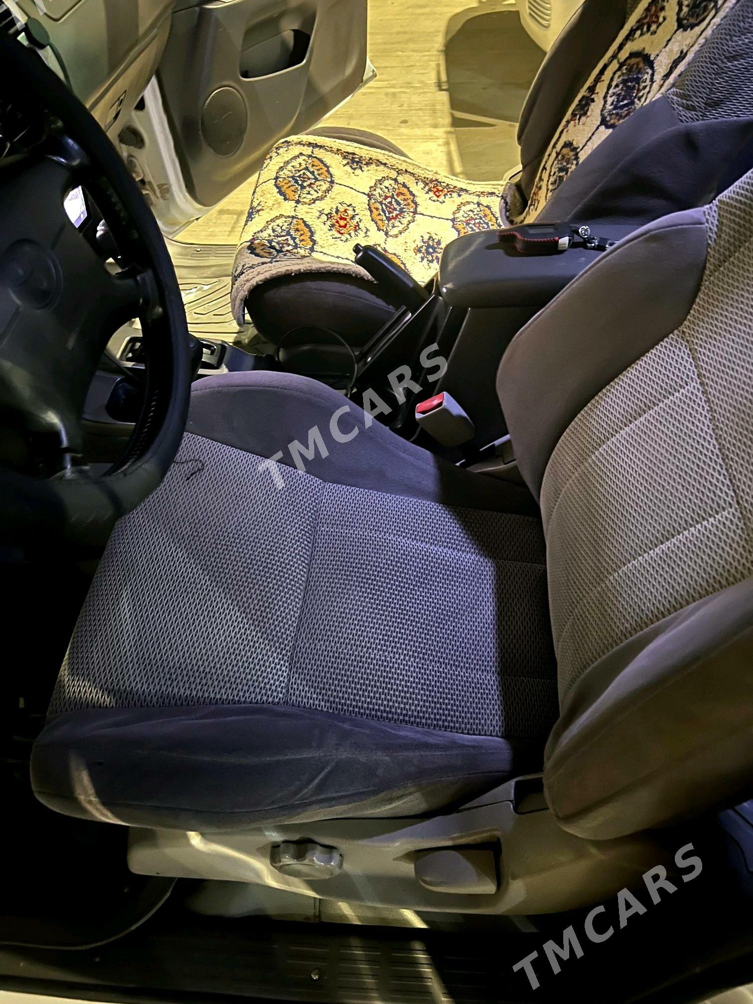 Toyota 4Runner 2002 - 150 000 TMT - Gökdepe - img 5