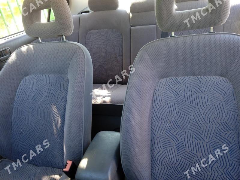 Toyota Avensis 2000 - 81 111 TMT - Türkmenbaşy etr. - img 10
