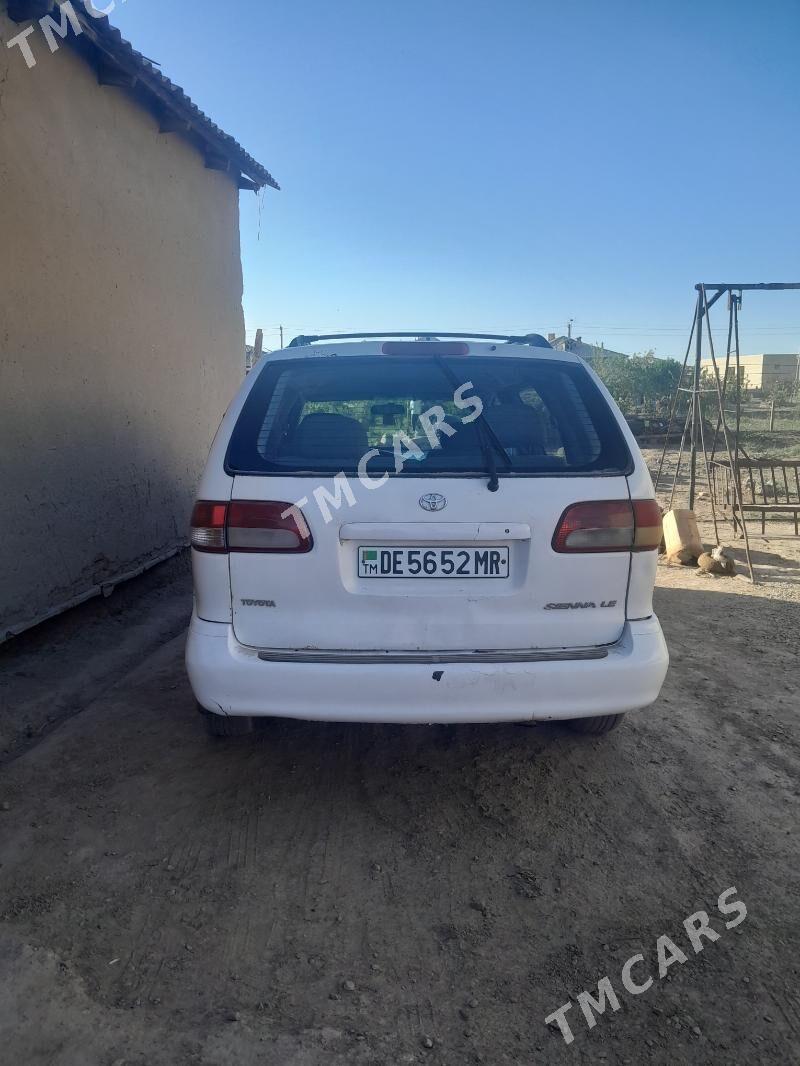 Toyota Sienna 2002 - 130 000 TMT - Mary - img 3