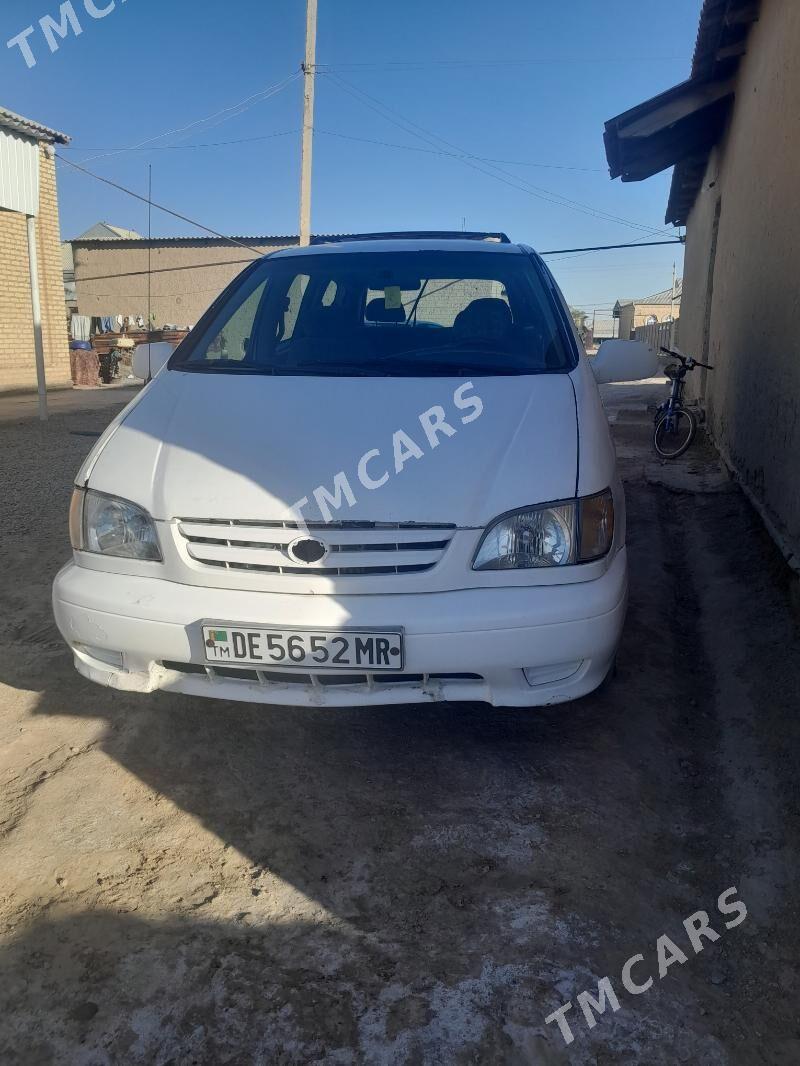 Toyota Sienna 2002 - 130 000 TMT - Mary - img 7