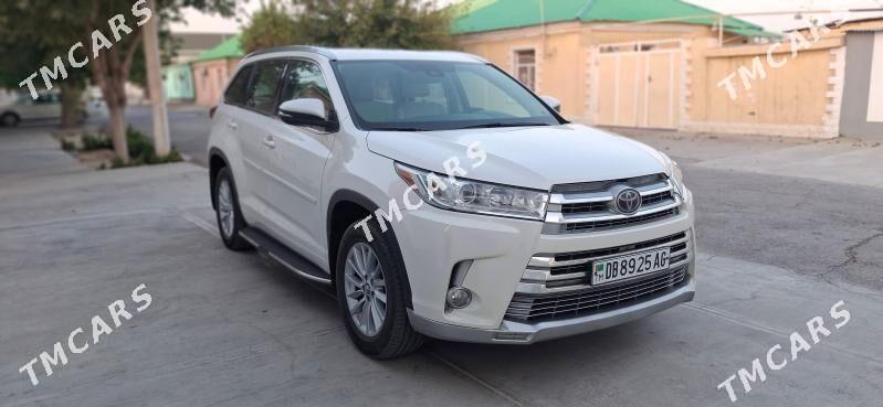 Toyota Highlander 2018 - 480 000 TMT - Хитровка - img 3