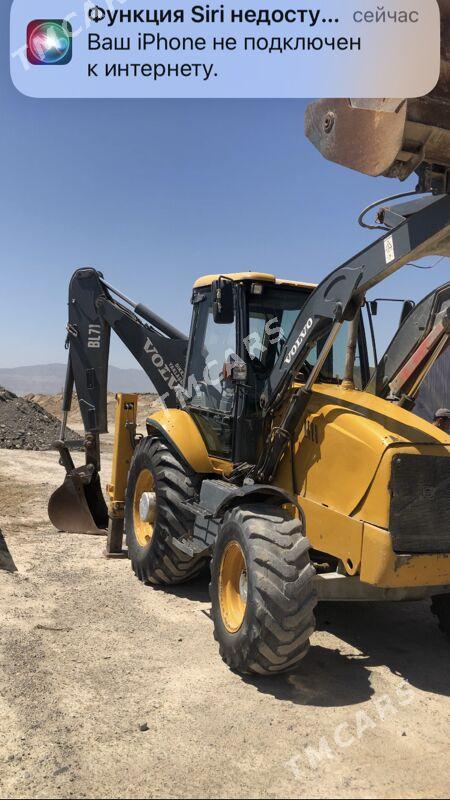 JCB 4CX ECO 2006 - 350 500 TMT - Ашхабад - img 4