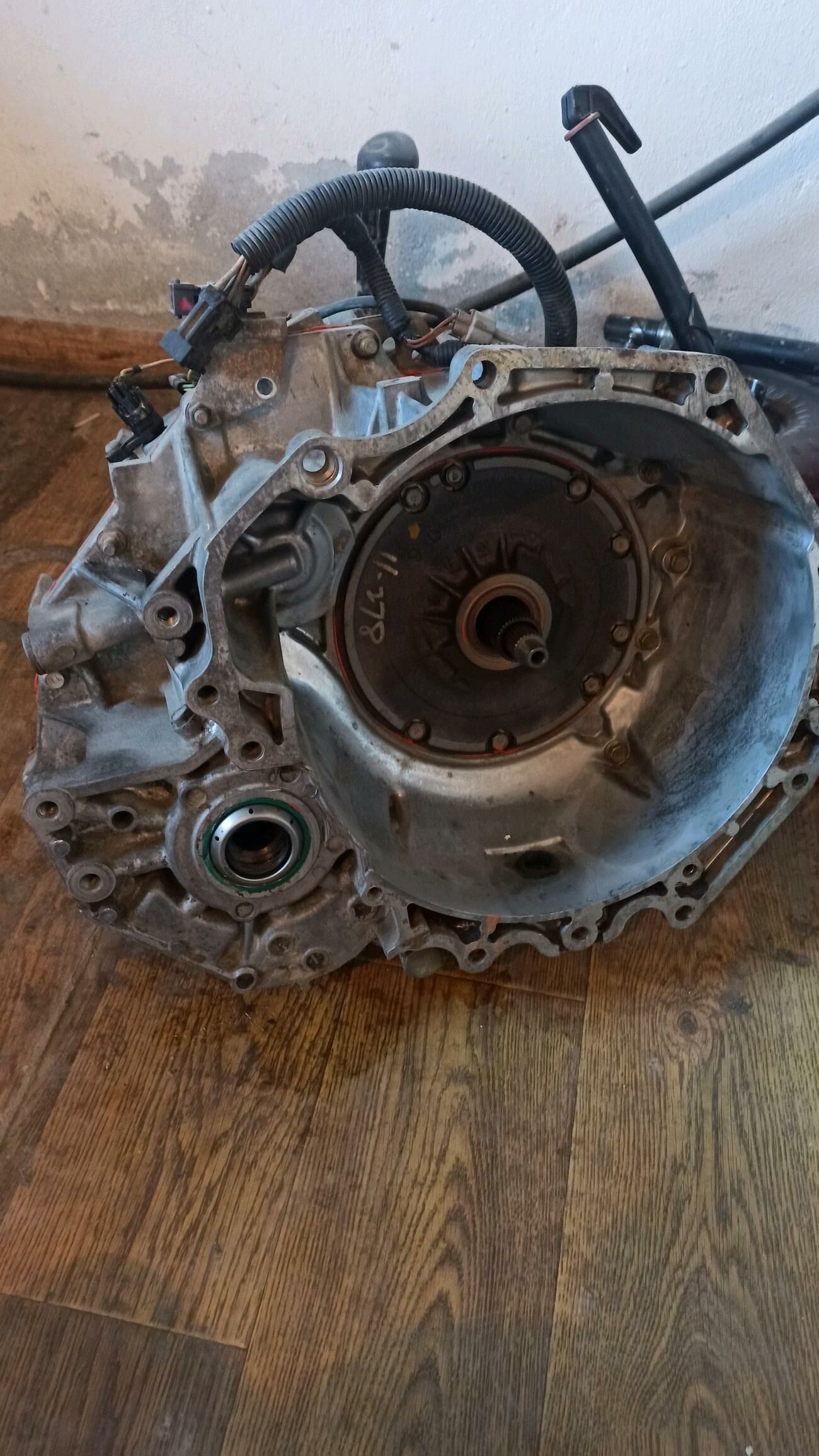 коробка автомат 1 500 TMT - Türkmenabat - img 4