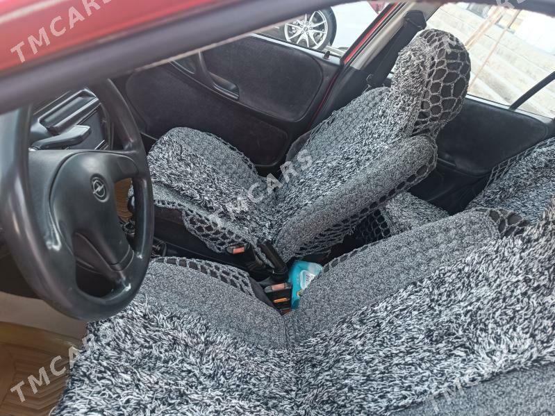 Opel Astra 1993 - 40 000 TMT - Mary - img 5