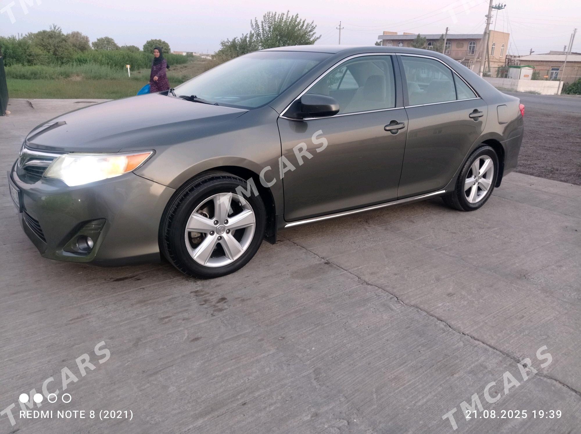 Toyota Camry 2014 - 220 000 TMT - Чарджоу - img 3