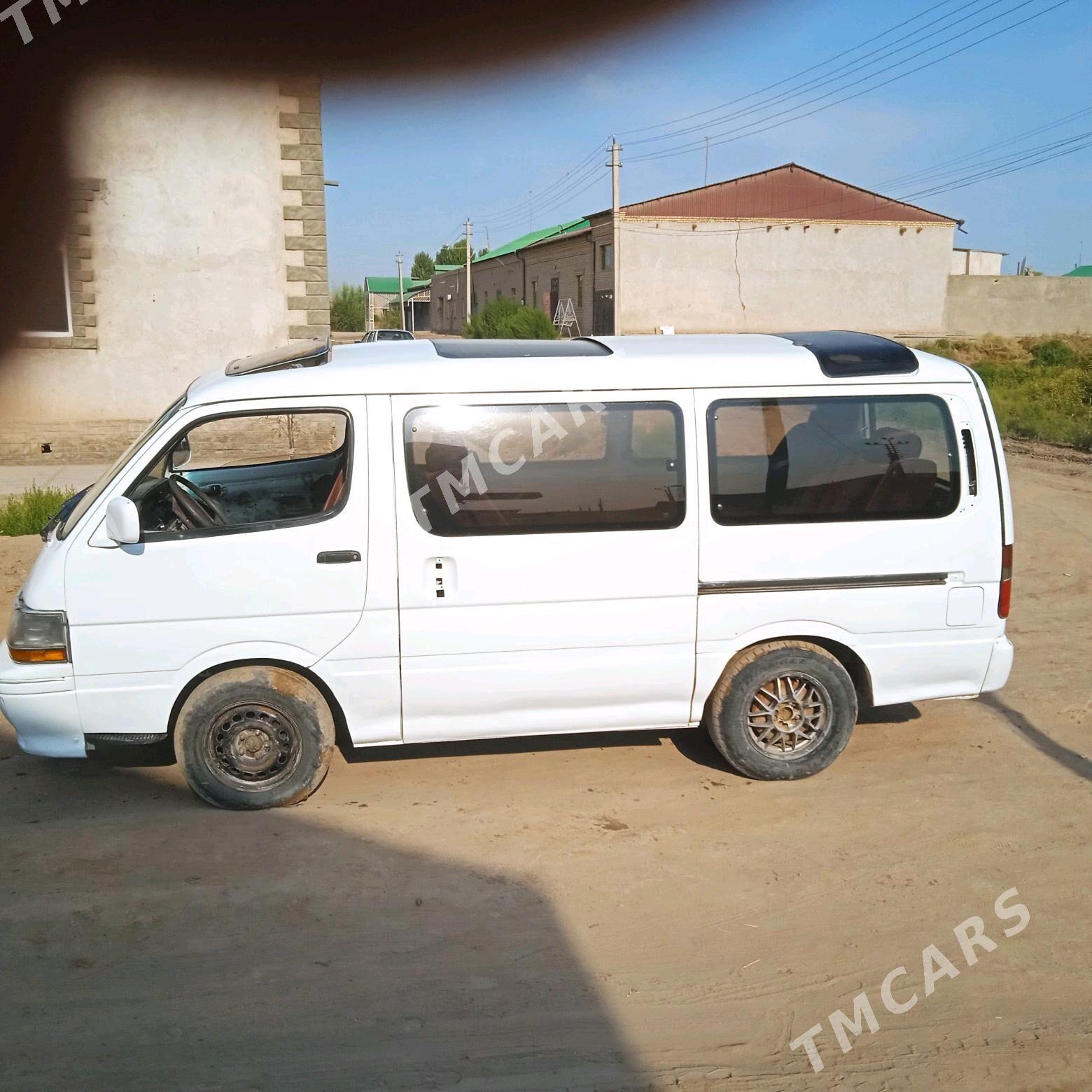 Toyota Hiace 1993 - 50 000 TMT - Gurbansoltan Eje - img 2