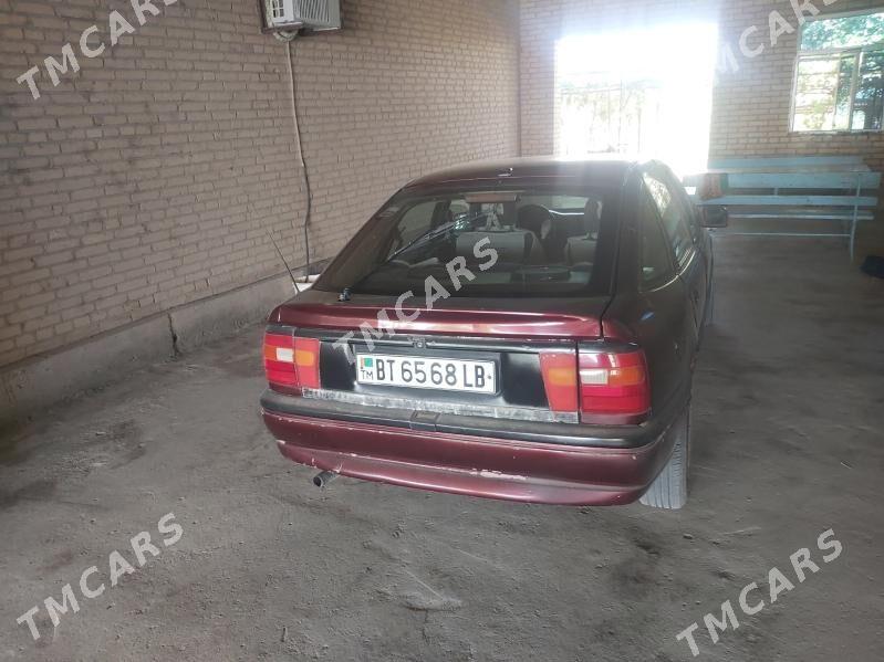 Opel Vectra 1993 - 26 000 TMT - Фарап - img 4