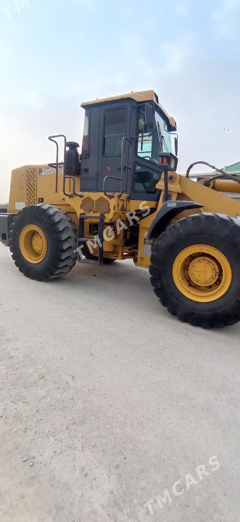 XCMG ZL50 2013 - 560 000 TMT - Büzmeýin - img 3