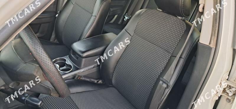 Chrysler 300C 2010 - 120 000 TMT - Хитровка - img 9