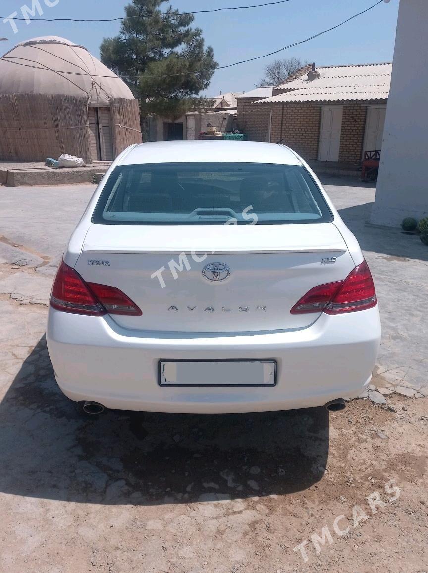 Toyota Avalon 2007 - 190 000 TMT - Mary - img 3