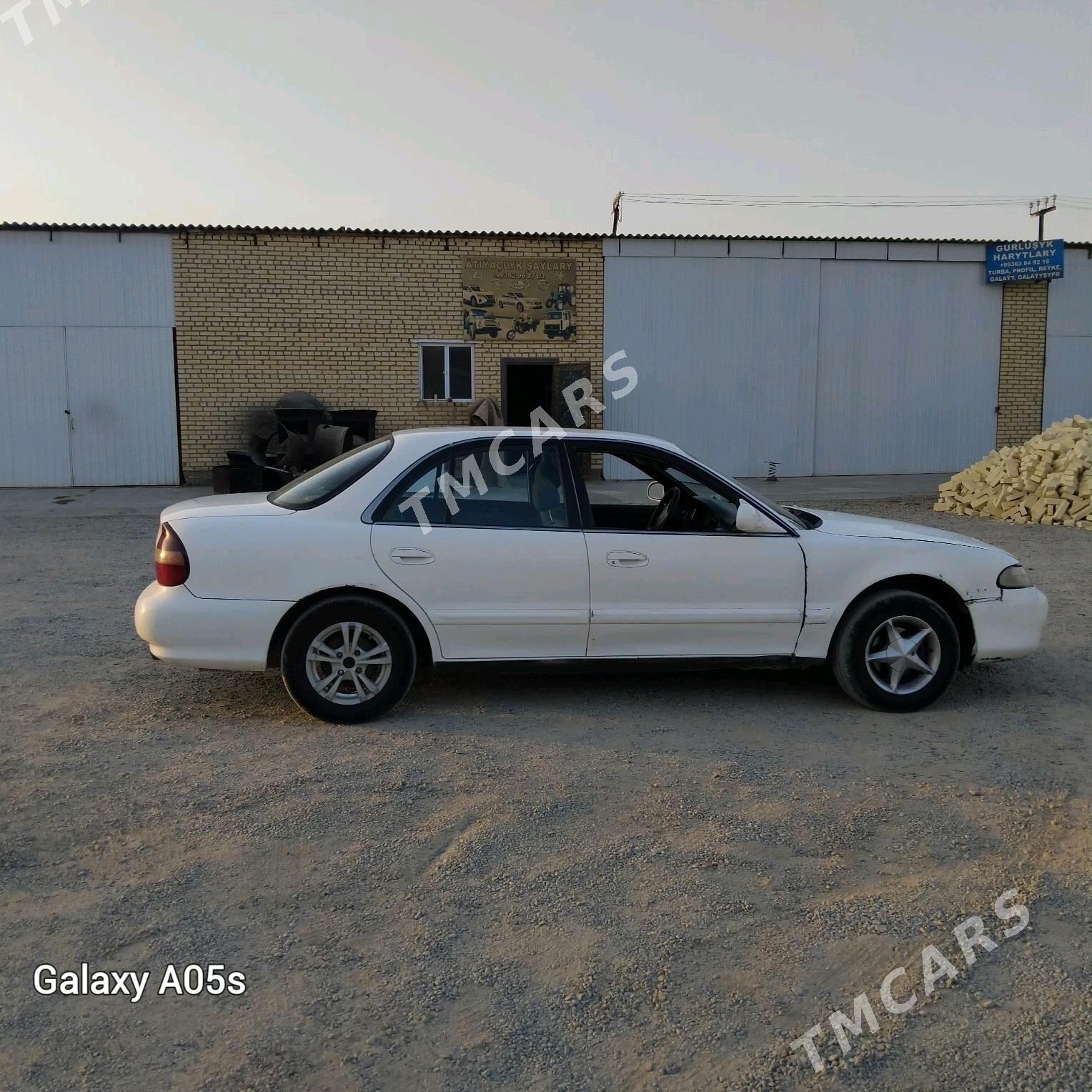 Hyundai Sonata 1999 - 22 000 TMT - Sakarçäge - img 2