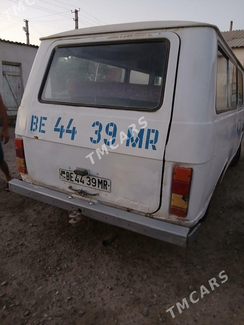 Raf Latvia 1989 - 8 000 TMT - Мары - img 2