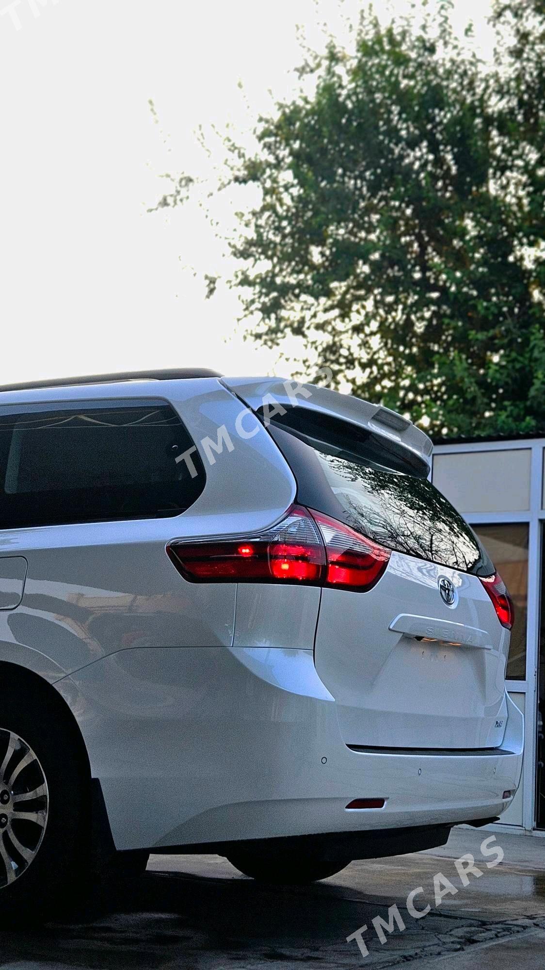 Toyota Sienna 2019 - 500 000 TMT - Ашхабад - img 3