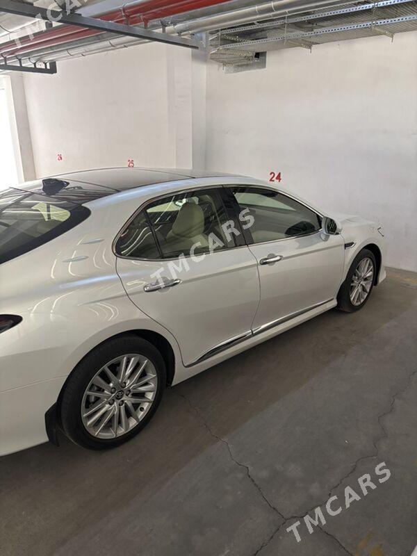 Toyota Camry 2021 - 610 000 TMT - Ашхабад - img 4