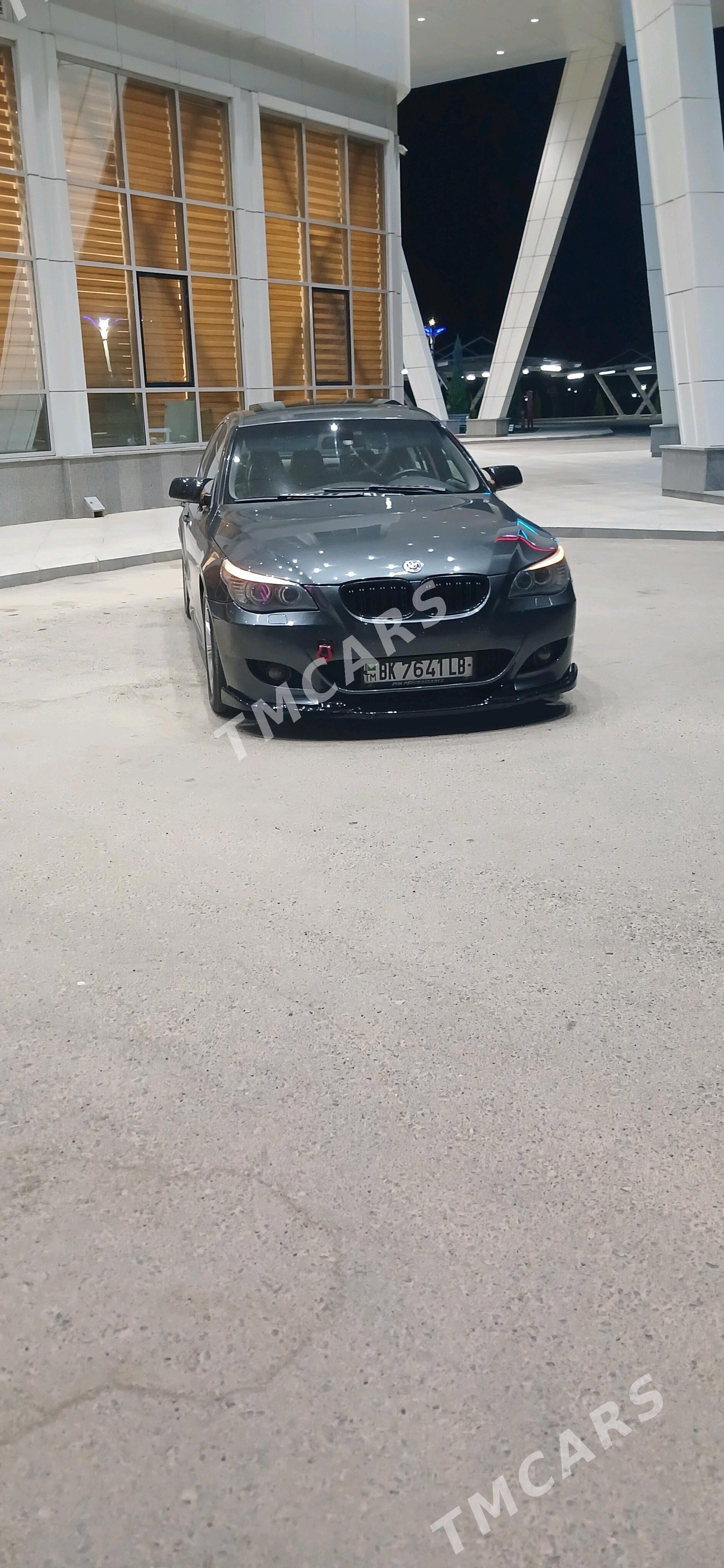 BMW 530 2005 - 150 000 TMT - Çärjew - img 3