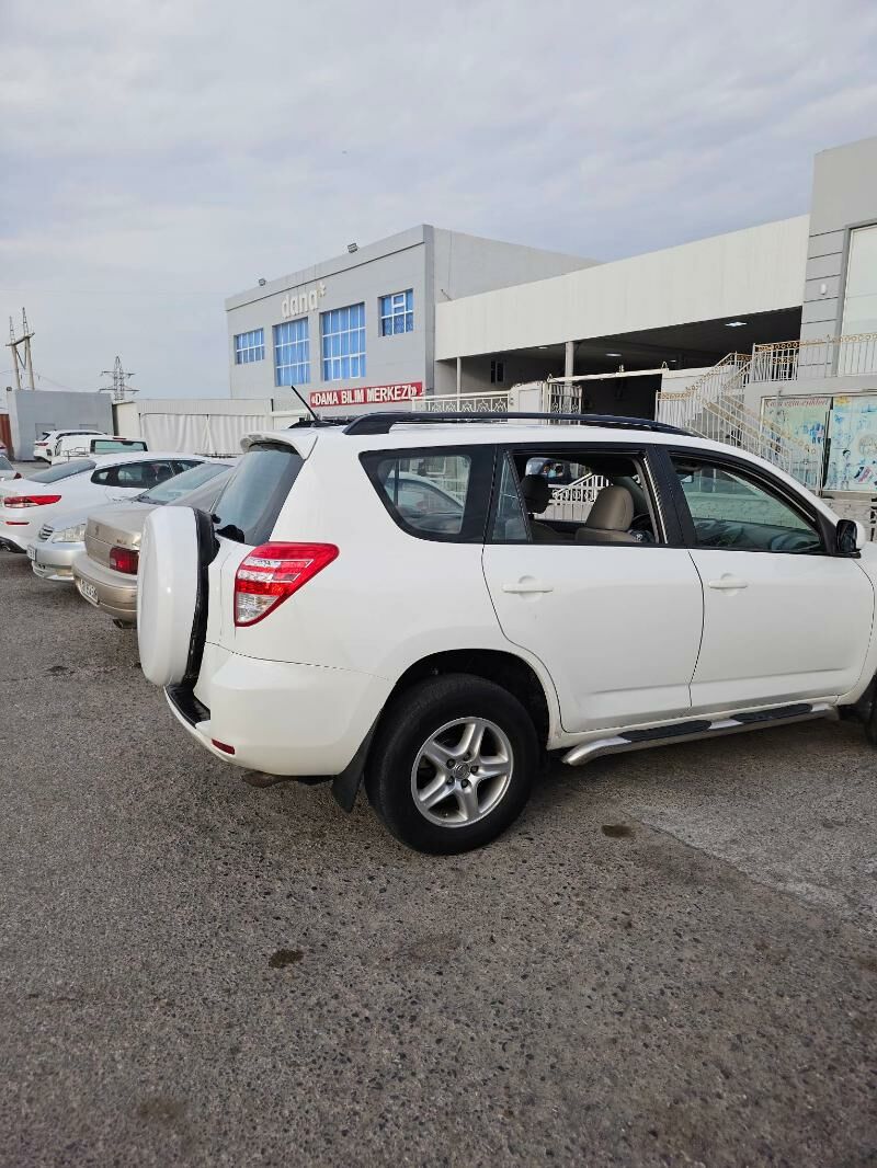 Toyota RAV4 2010 - 190 000 TMT - Мары - img 8