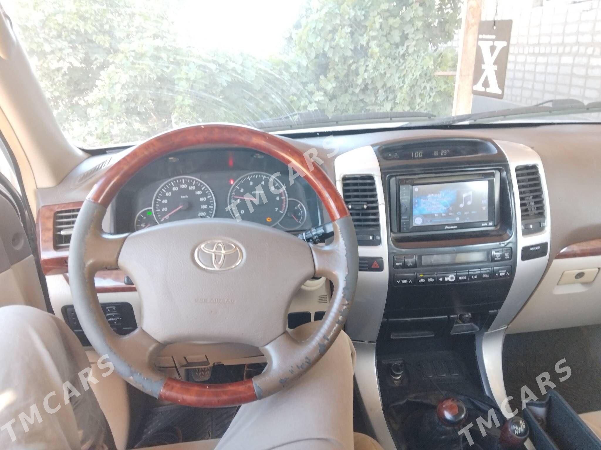 Toyota Land Cruiser Prado 2005 - 260 000 TMT - Гурбансолтан Едже - img 2