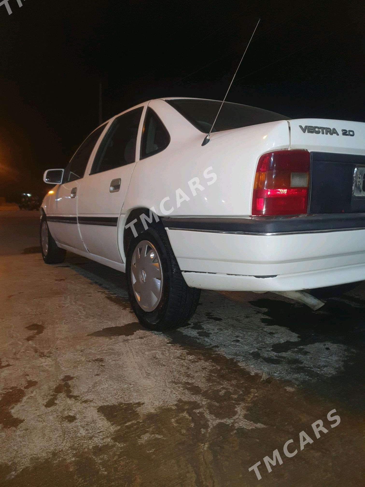 Opel Vectra 1991 - 30 000 TMT - Бахарден - img 4