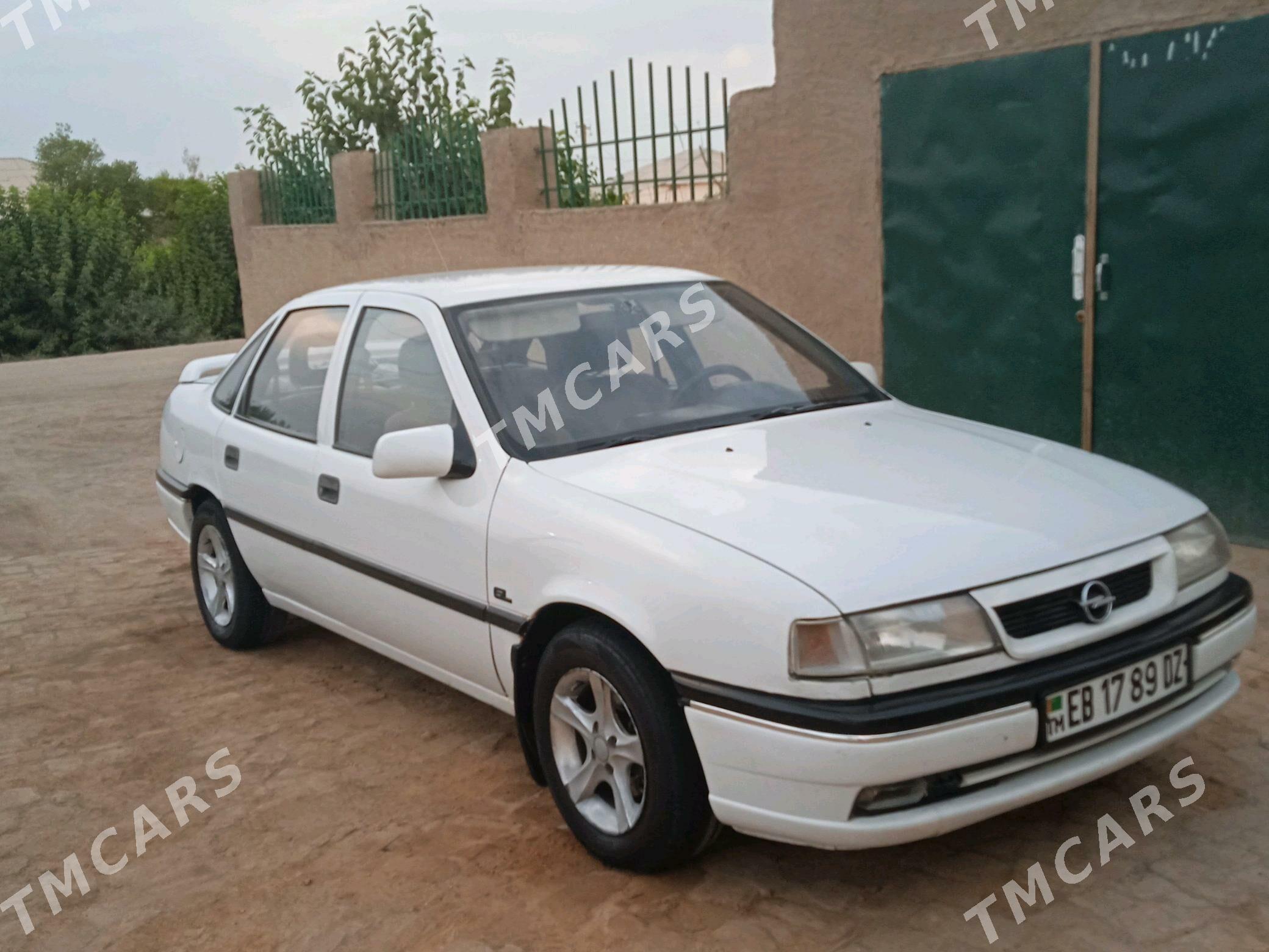 Opel Vectra 1995 - 50 000 TMT - Гороглы (Тагта) - img 5