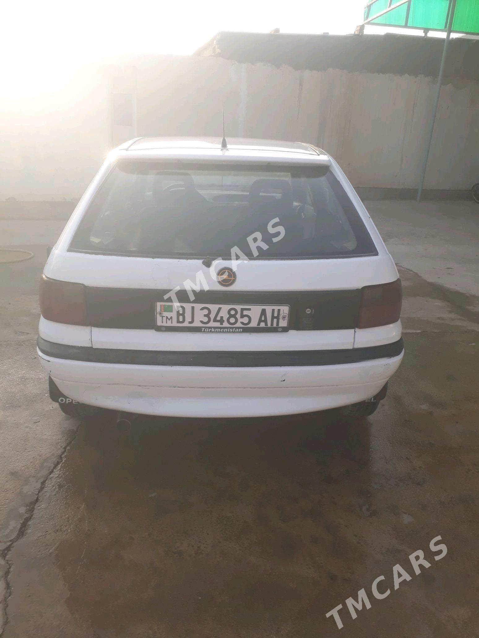Opel Astra 1993 - 35 000 TMT - Kaka - img 4