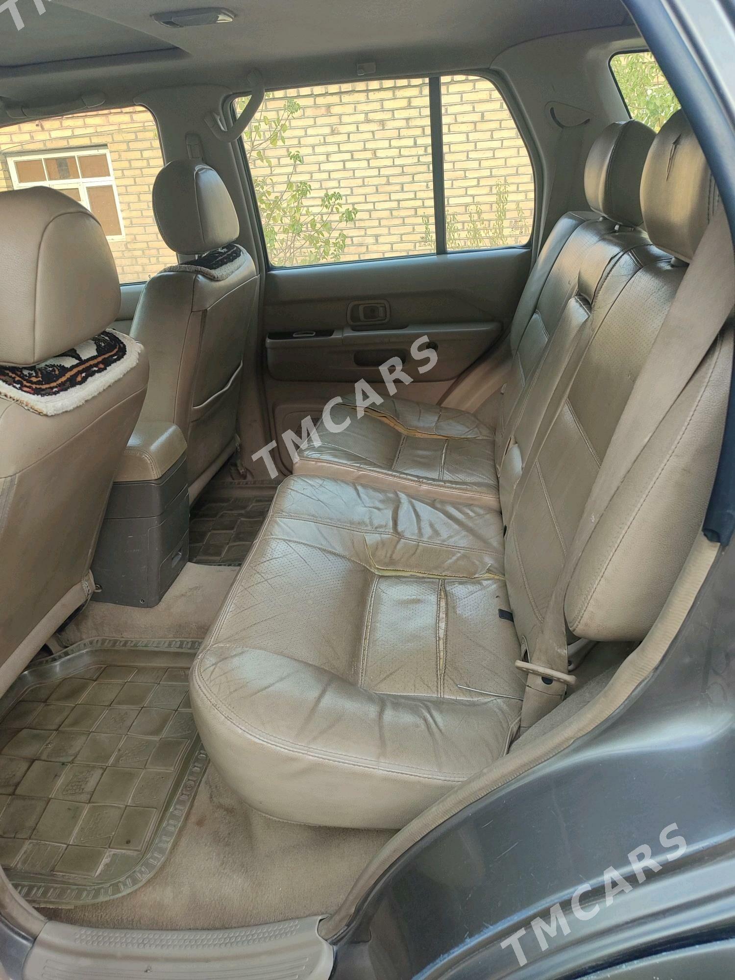 Nissan Pathfinder 2002 - 65 000 TMT - Болдумсаз - img 7