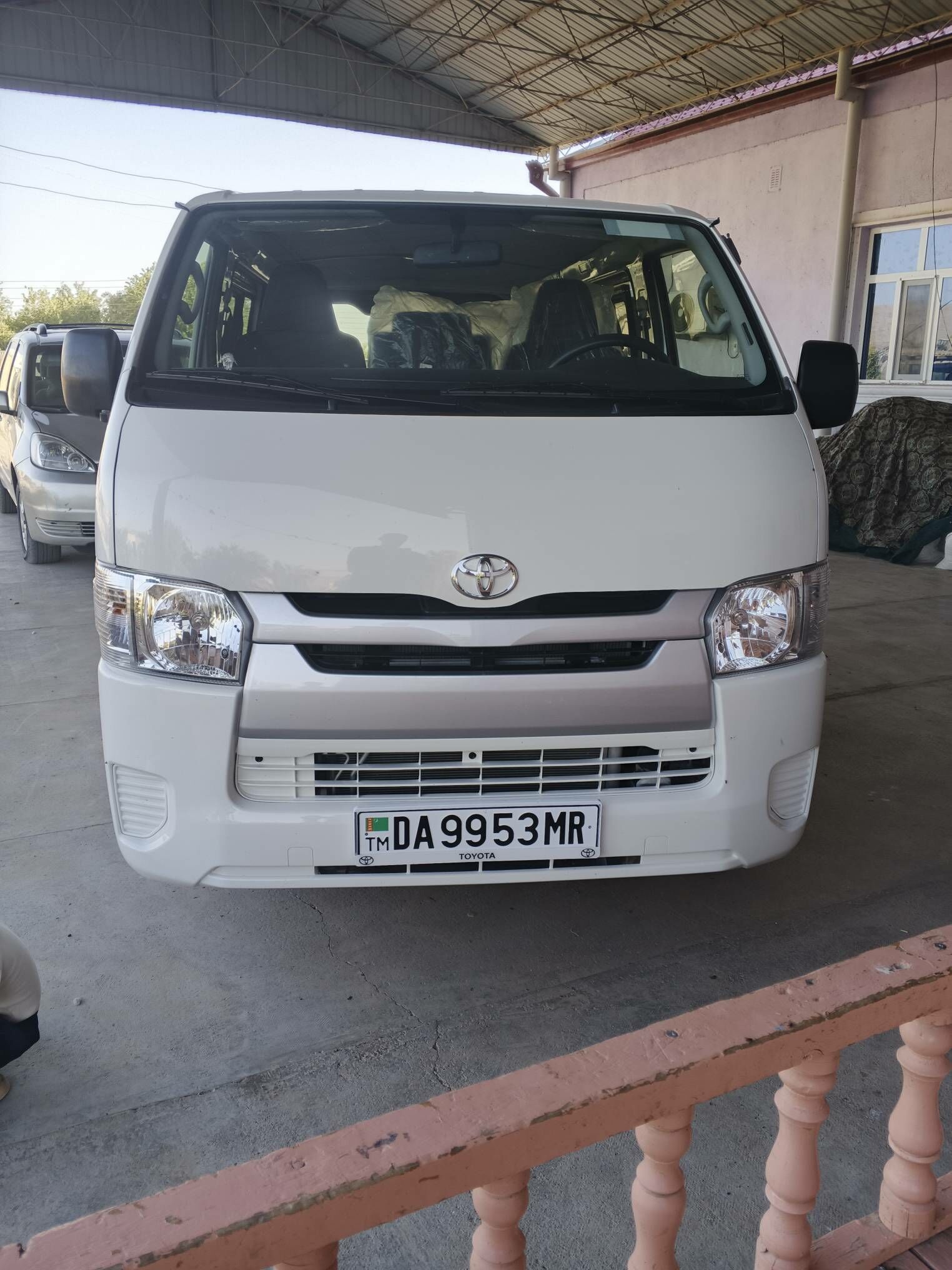 Toyota Hiace 2025 - 490 000 TMT - Ýolöten - img 6