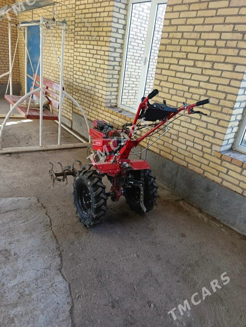 mata blok traktor - Sakar - img 1