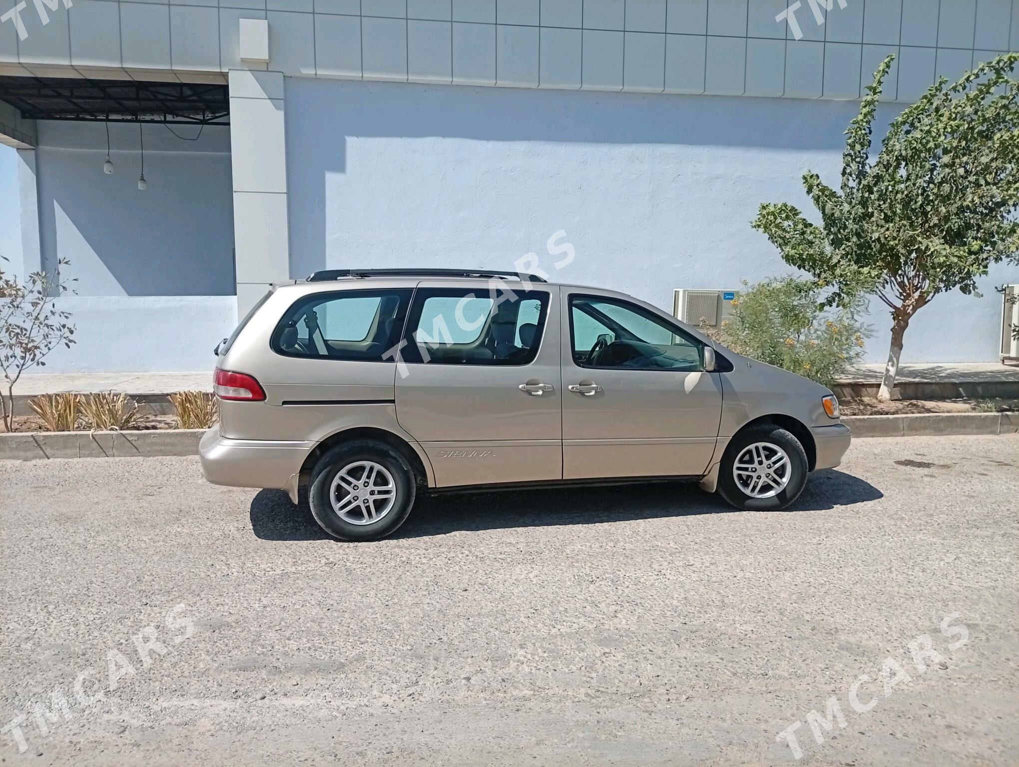 Toyota Sienna 2002 - 150 000 TMT - Tejen - img 3