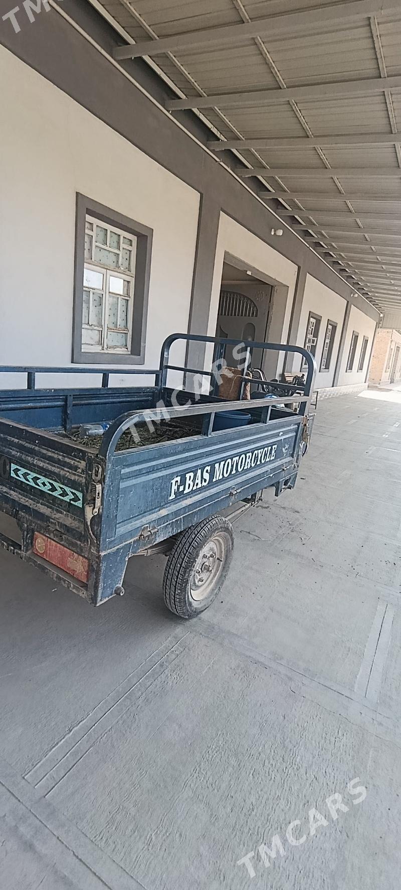 Fekon FK200-14G 2015 - 15 000 TMT - Sakar - img 4