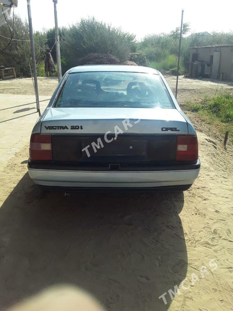 Opel Vectra 1992 - 19 000 TMT - Ёлётен - img 4