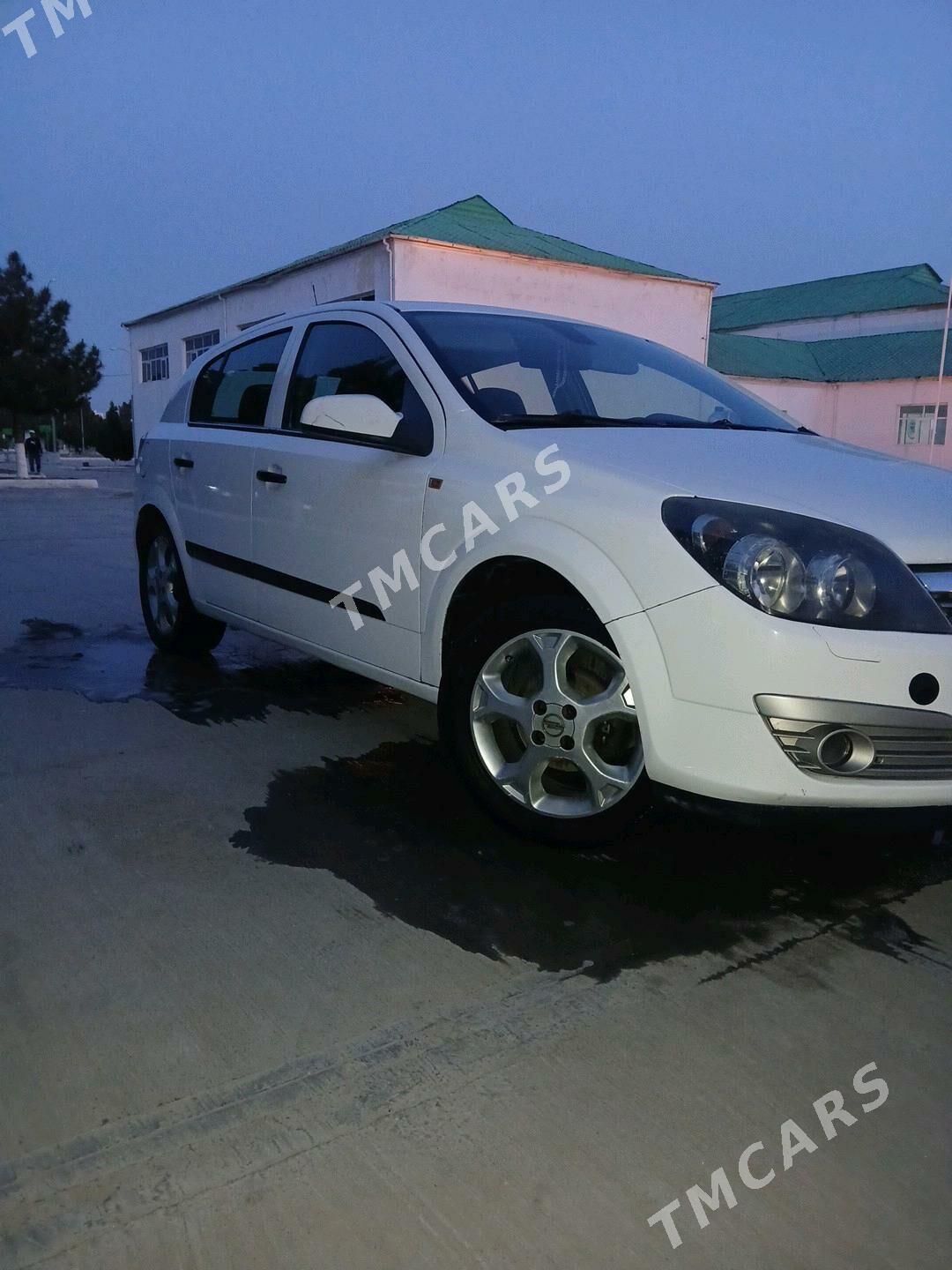 Opel Astra 2004 - 88 000 TMT - Анев - img 2