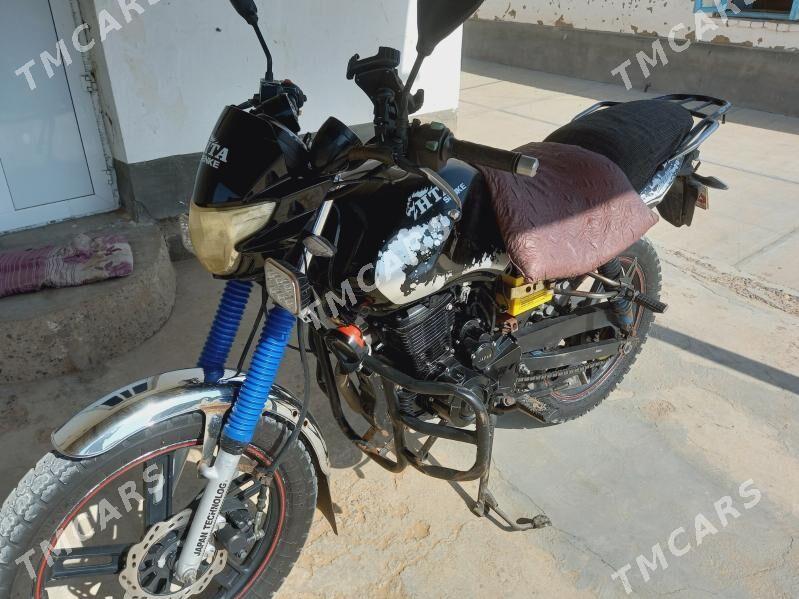 Fekon FK150-8G 2019 - 26 000 TMT - Тагтабазар - img 3