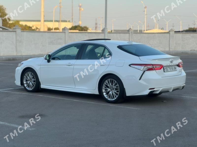 Toyota Camry 2019 - 280 000 TMT - Balkanabat - img 2