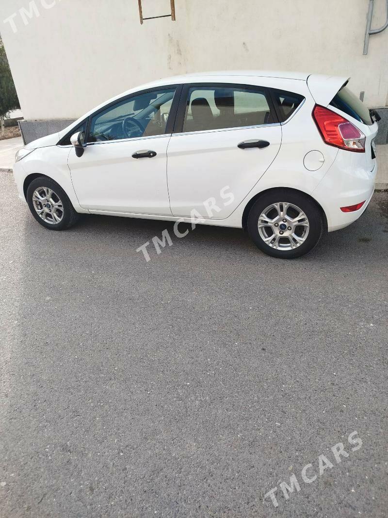 Ford Fiesta 2013 - 120 000 TMT - Ашхабад - img 3