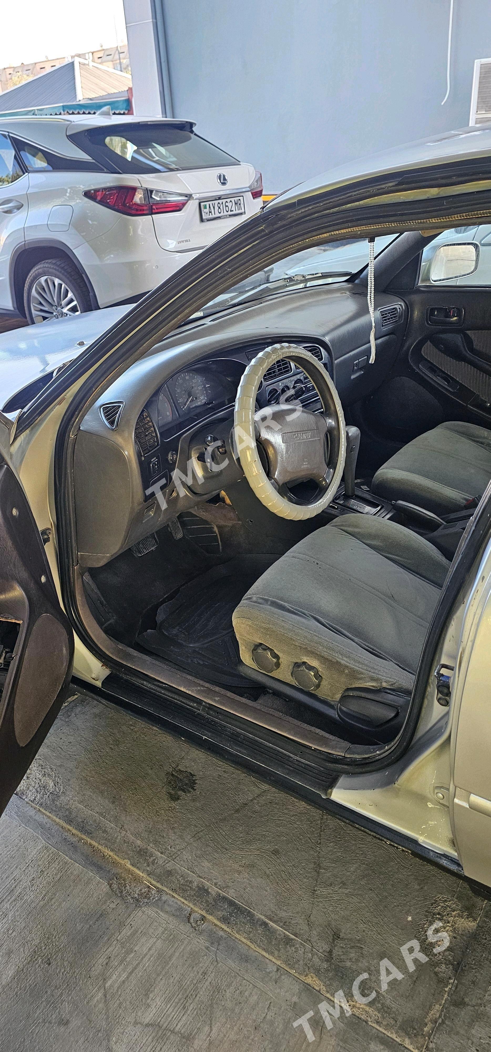 Toyota Camry 1993 - 78 000 TMT - Mary - img 4