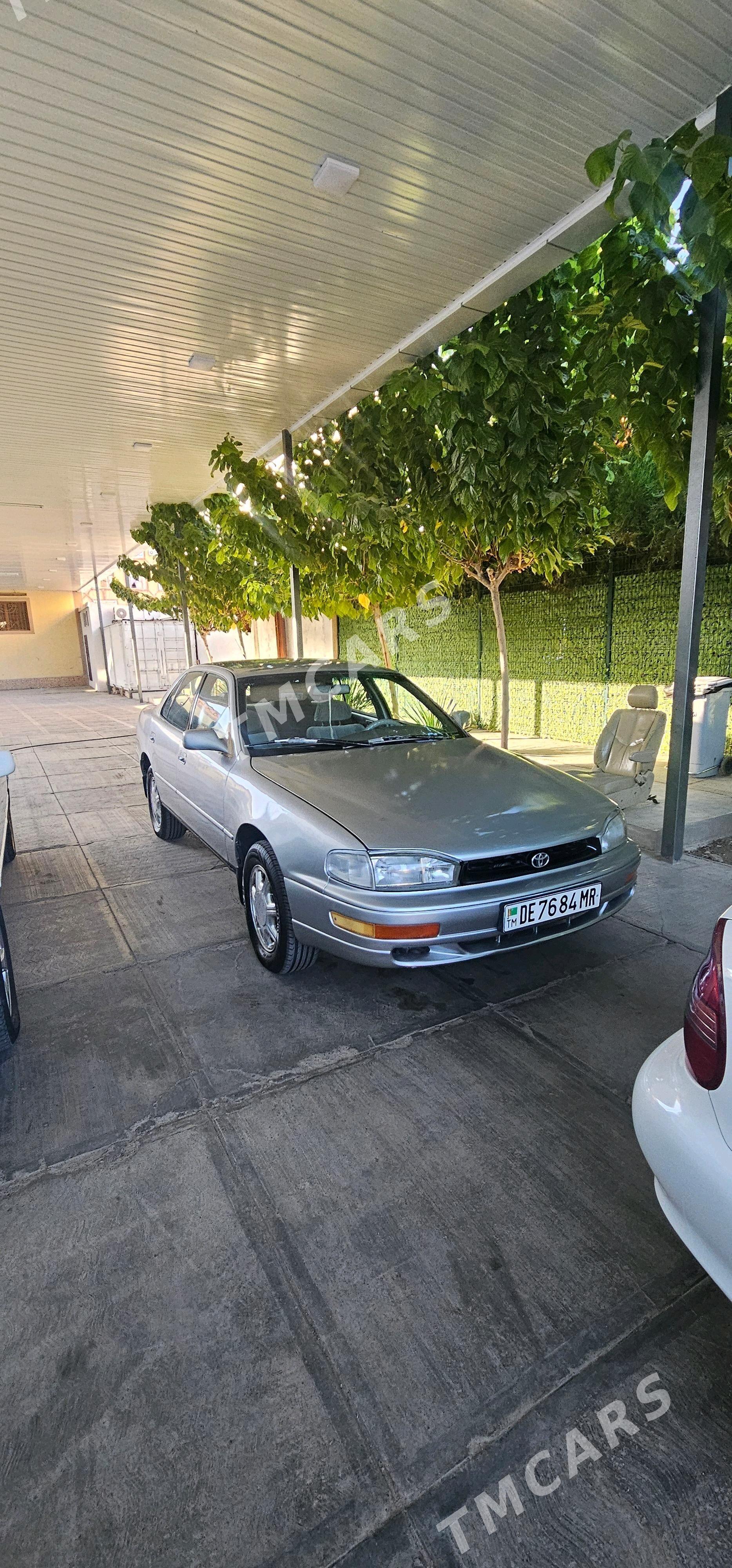 Toyota Camry 1993 - 78 000 TMT - Mary - img 3