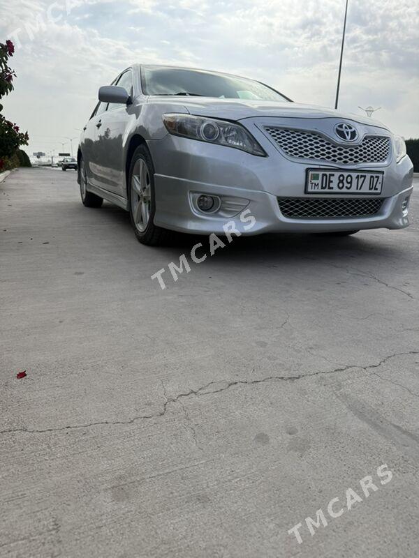 Toyota Camry 2011 - 205 800 TMT - Дашогуз - img 3