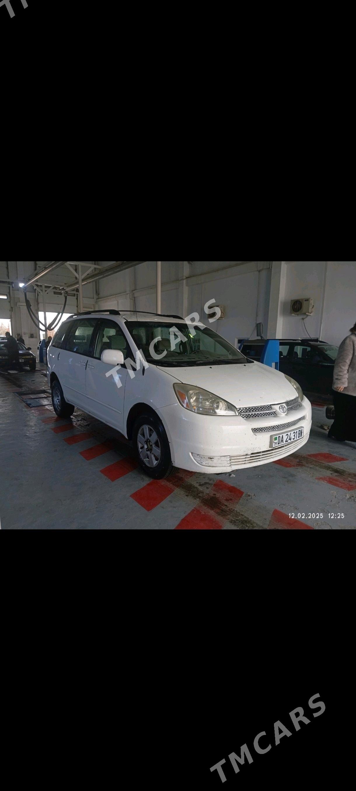 Toyota Sienna 2005 - 190 000 TMT - Türkmenbaşy - img 2