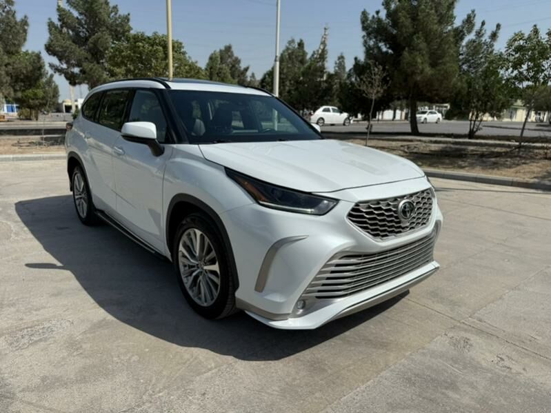 Toyota Highlander 2022 - 568 000 TMT - Büzmeýin - img 6