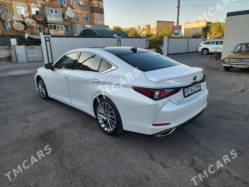 Lexus ES 350 2022 - 600 000 TMT - Мары - img 4